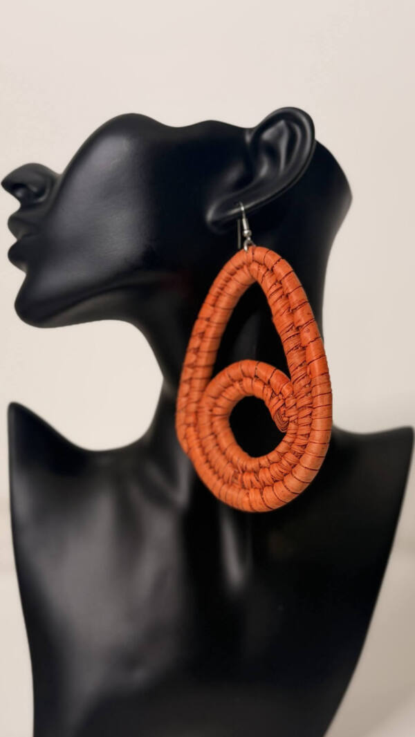 1 Pair Bohemian Raffia Earrings